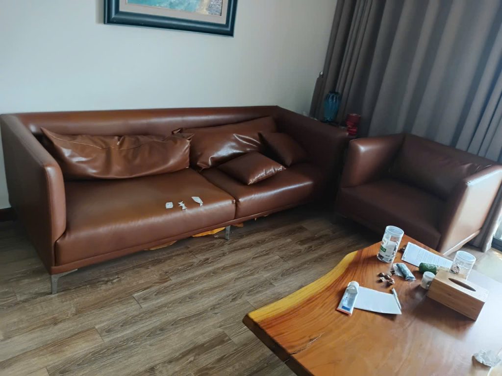 Bọc lại ghế sofa da cho khách tại Nguyễn Huy Tưởng