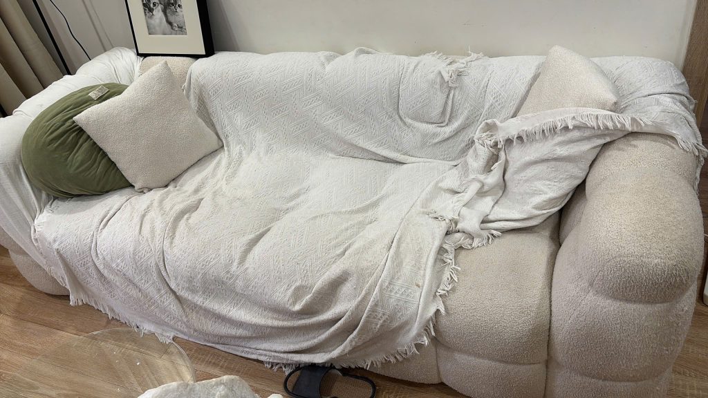 Hiện trạng sofa khi Vinaco đến khảo sát