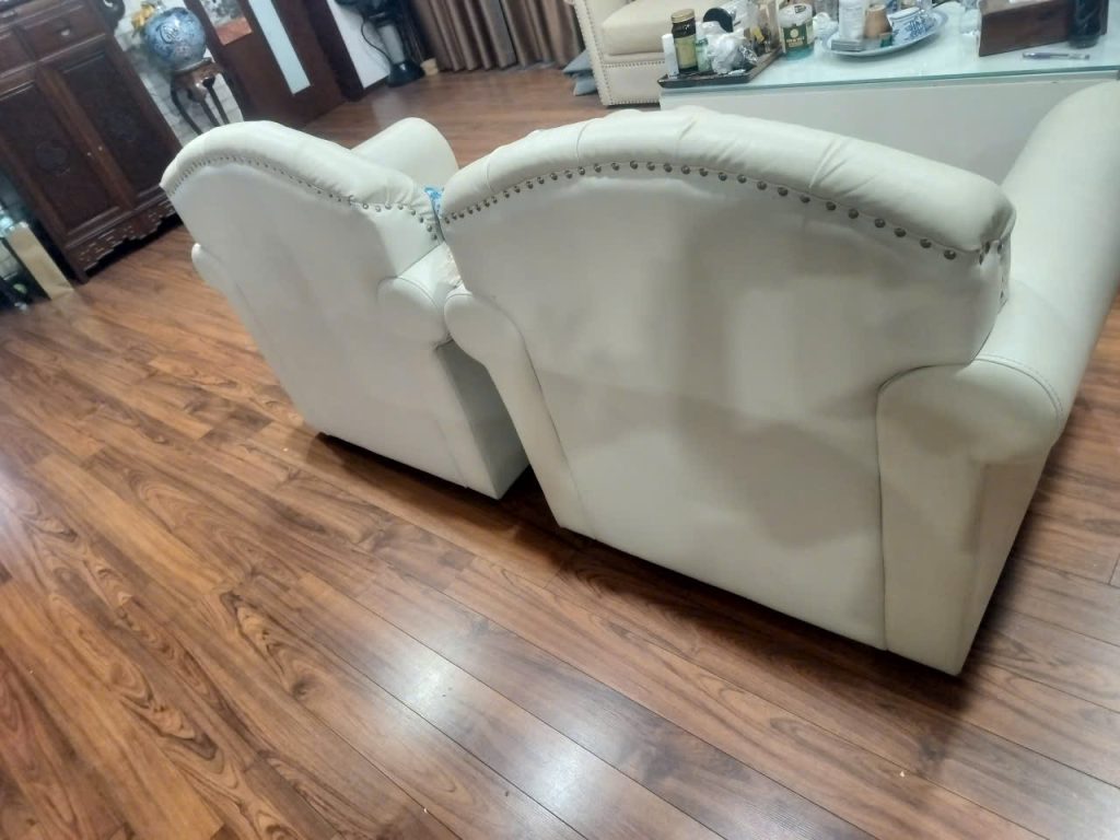 Bộ ghế sofa trước khi bọc 