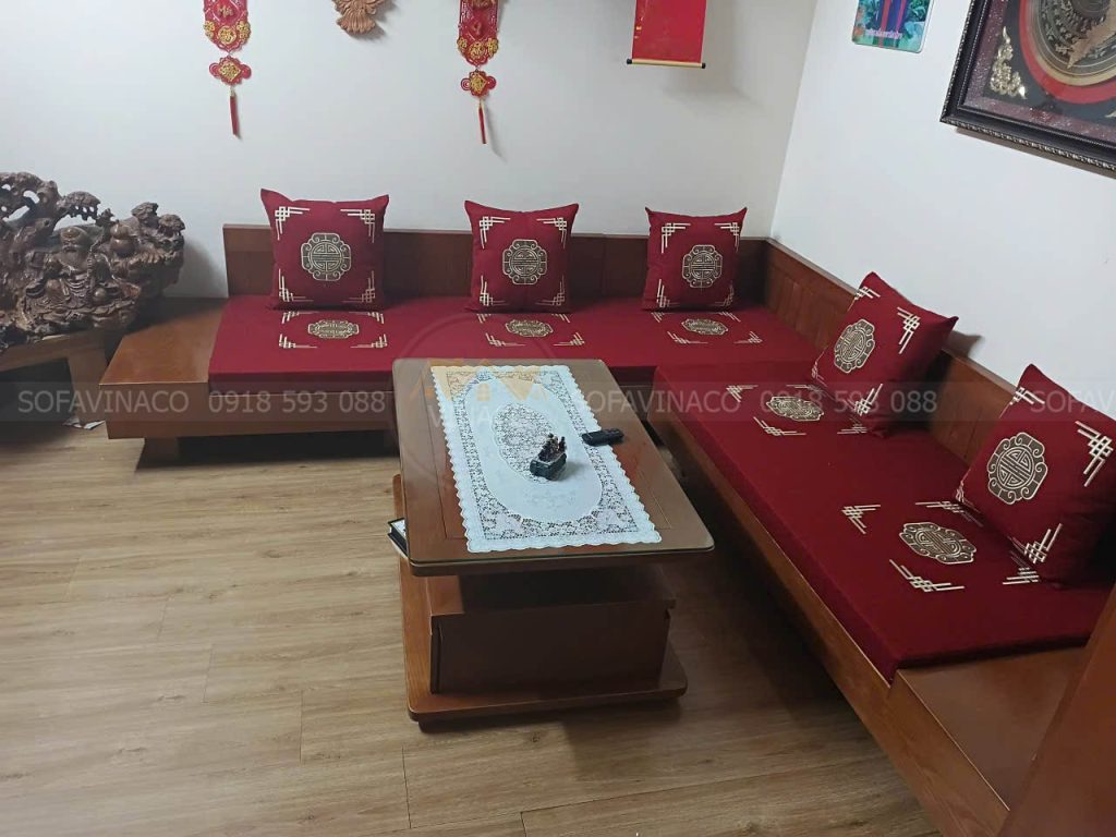 Đệm ghế thêu dán vừa sang trọng vừa hiện đại