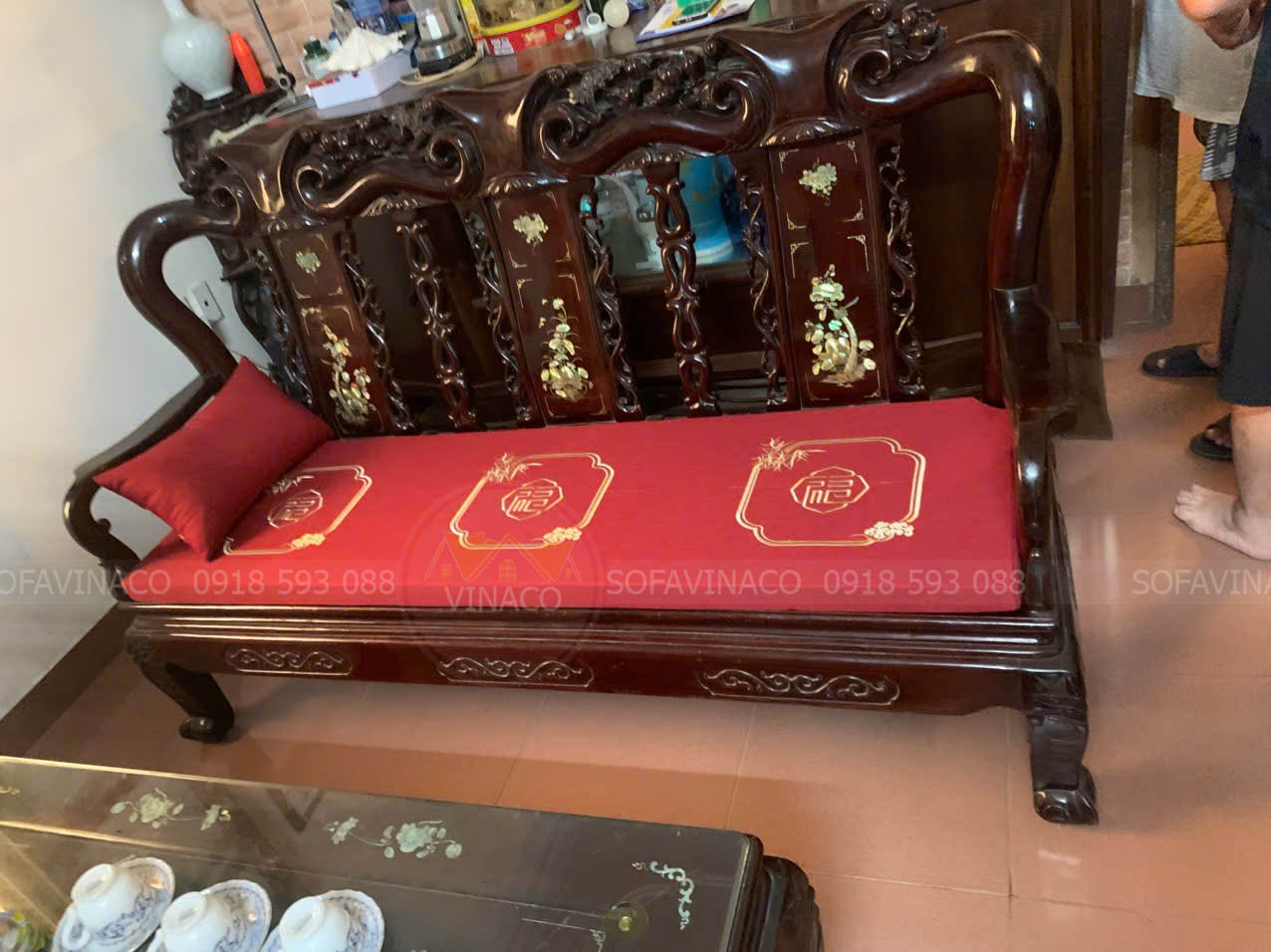 Đệm ghế thêu trúc phù hợp với bộ ghế đồng kỵ